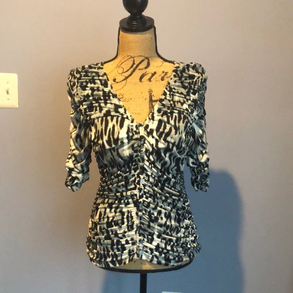 Anthropologie Tops - ⭕️ PRICE FIRM Anthropologie Sunday in Brooklyn Size Small Black/White Ruched Top